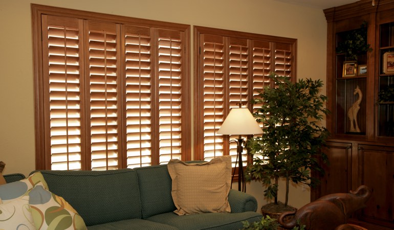 How To Clean Wood Shutters In Fort Lauderdale, FL