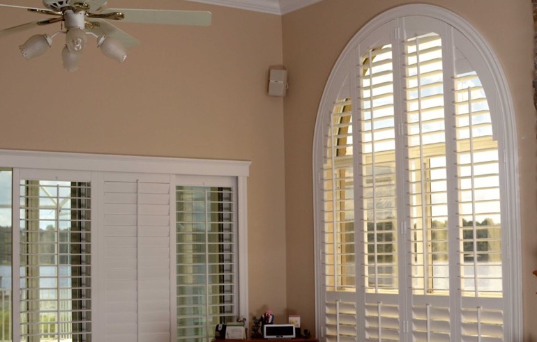 Fort Lauderdale rounded and rectangular prices differ.