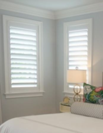 Hidden tilt rod shutters open. Plantation shutters with hidden tilt rods in Fort Lauderdale